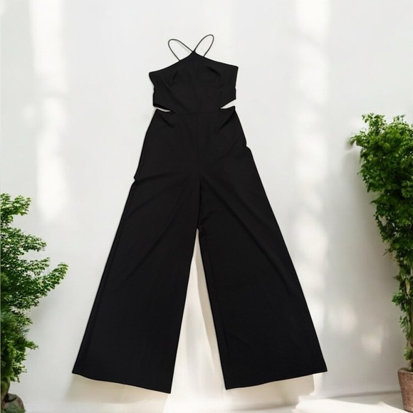 Anthropologie Hutch Black Wide Leg cut out jumpsuit size 10 - Picture 5 of 12